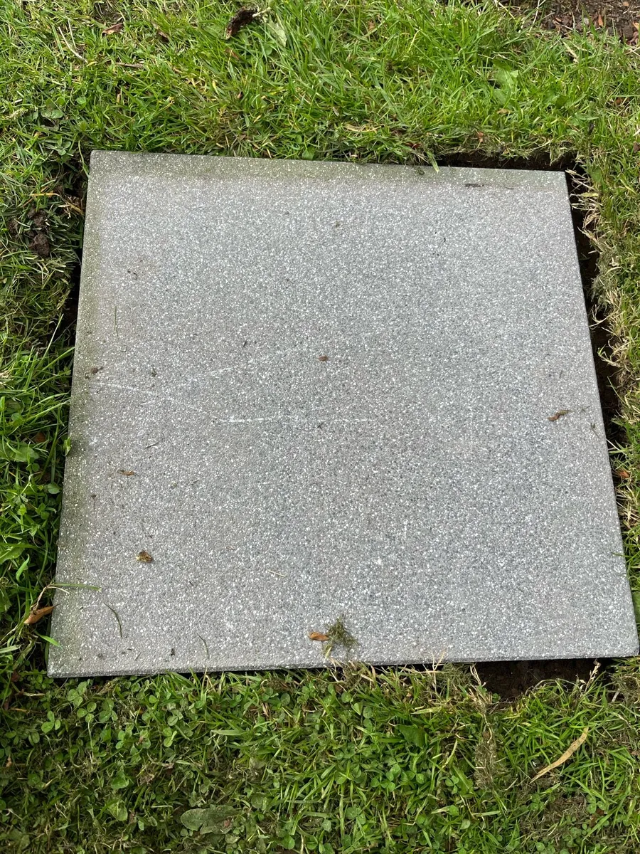 Garden Patio Slabs Paving - Image 1