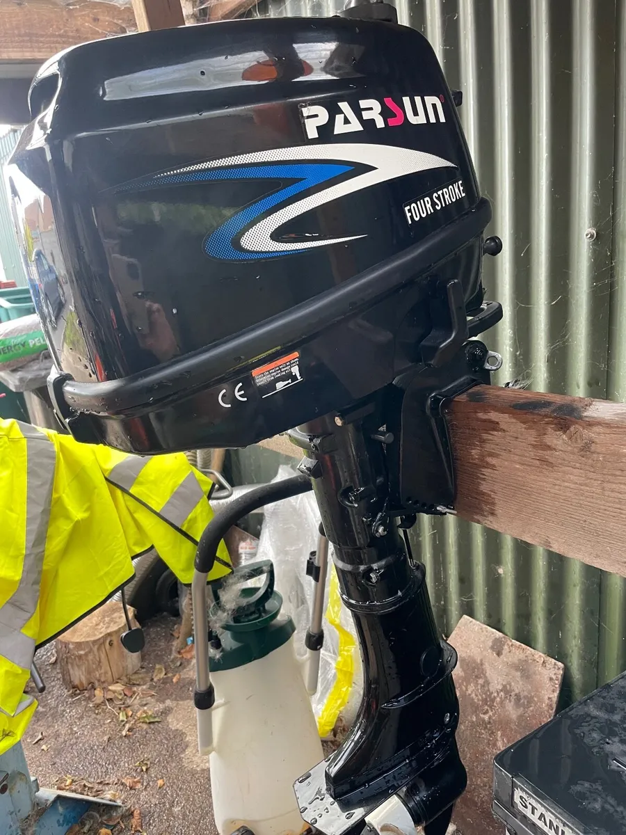 Outboard motor - Image 2