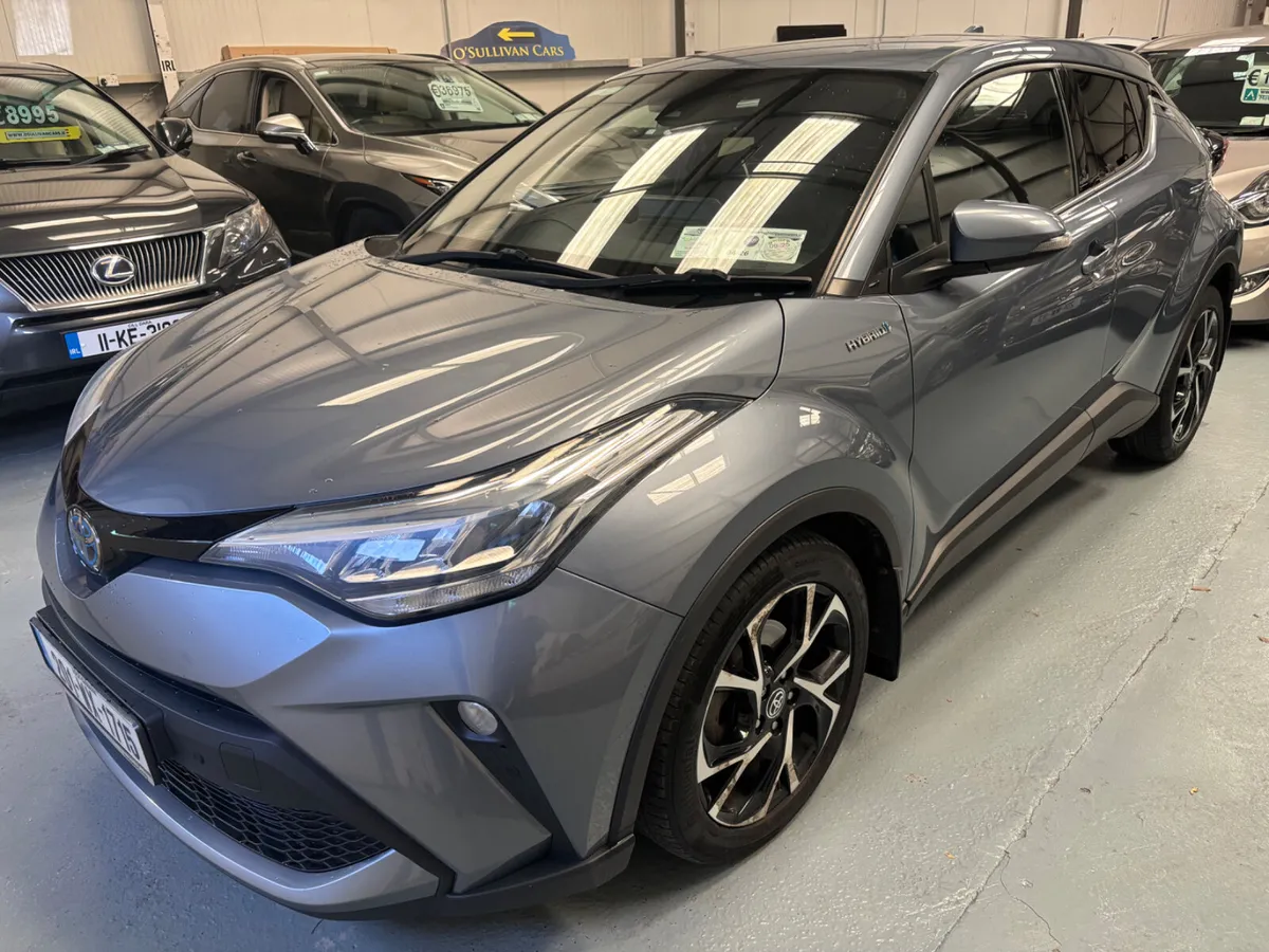 2020 TOYOTA CHR SPORT HYBRID FTSH LOW KMS - Image 2