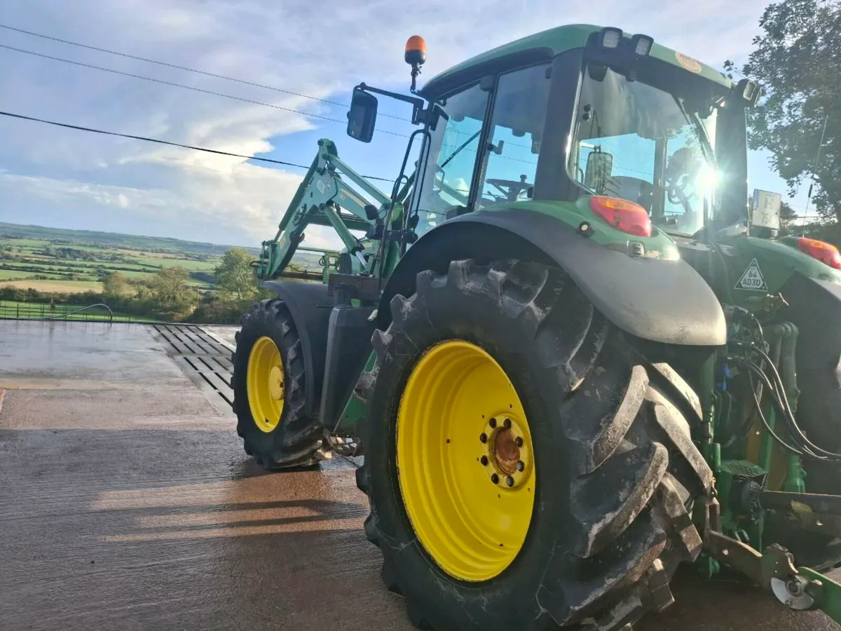 John Deere 6930 - Image 4