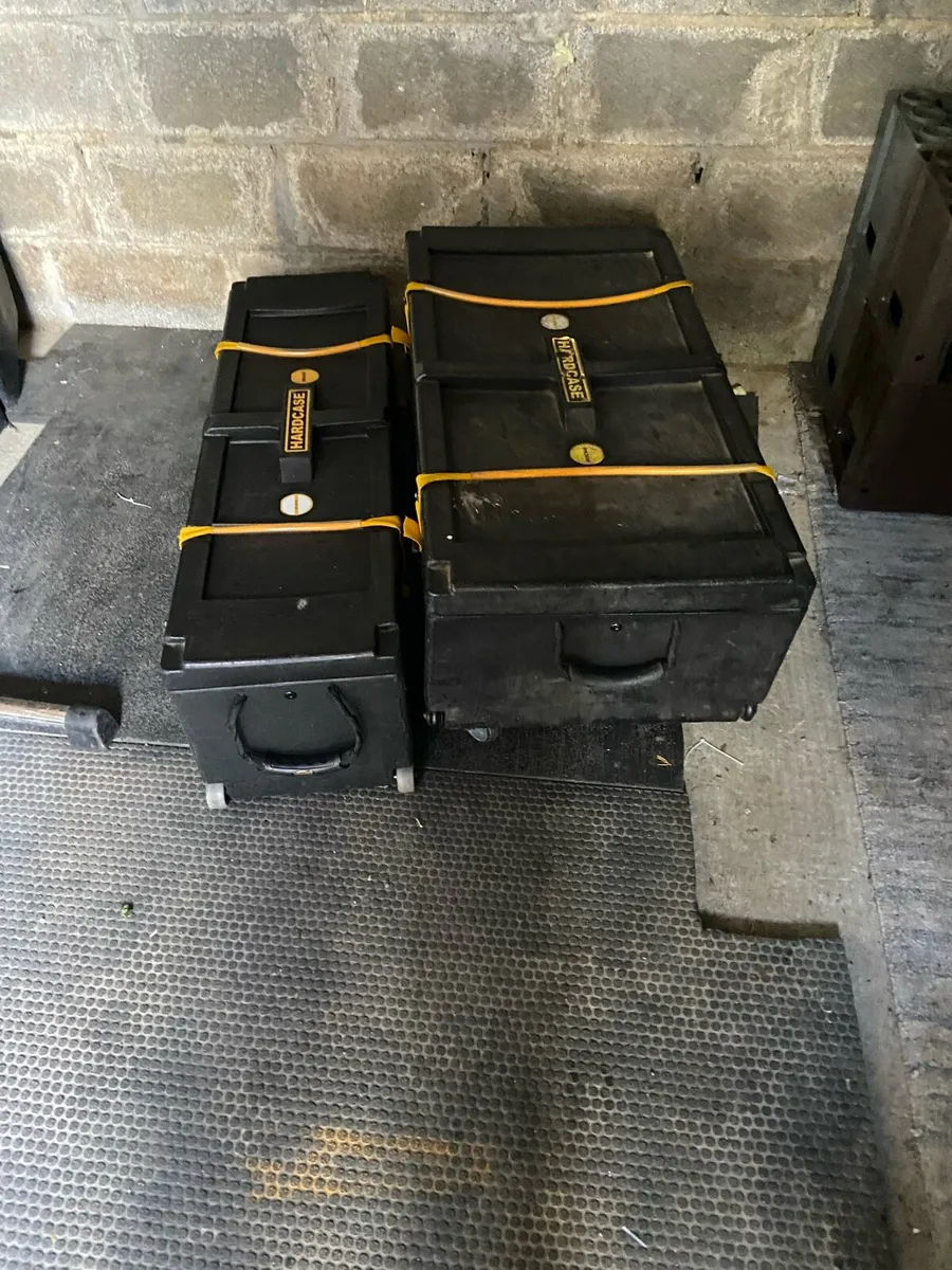 Hardware cases - Image 1