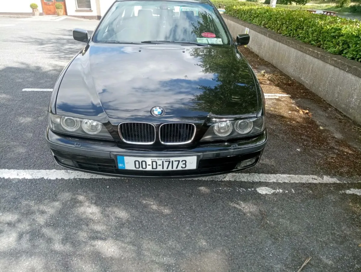 BMW 523 - Image 2