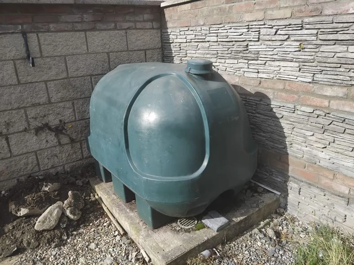 Oil Tank 1000L - Image 1