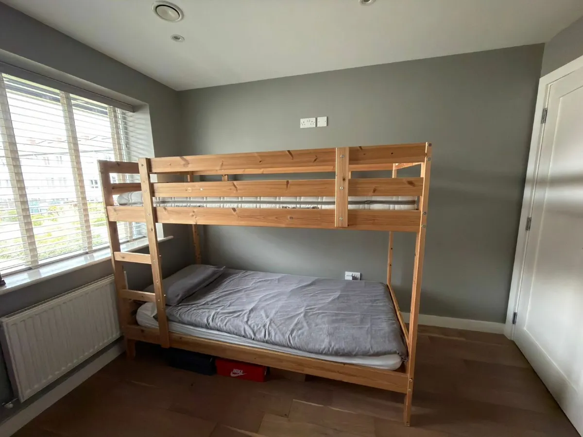 Bunk bed frame with 2Nr. single mattresses - Image 2