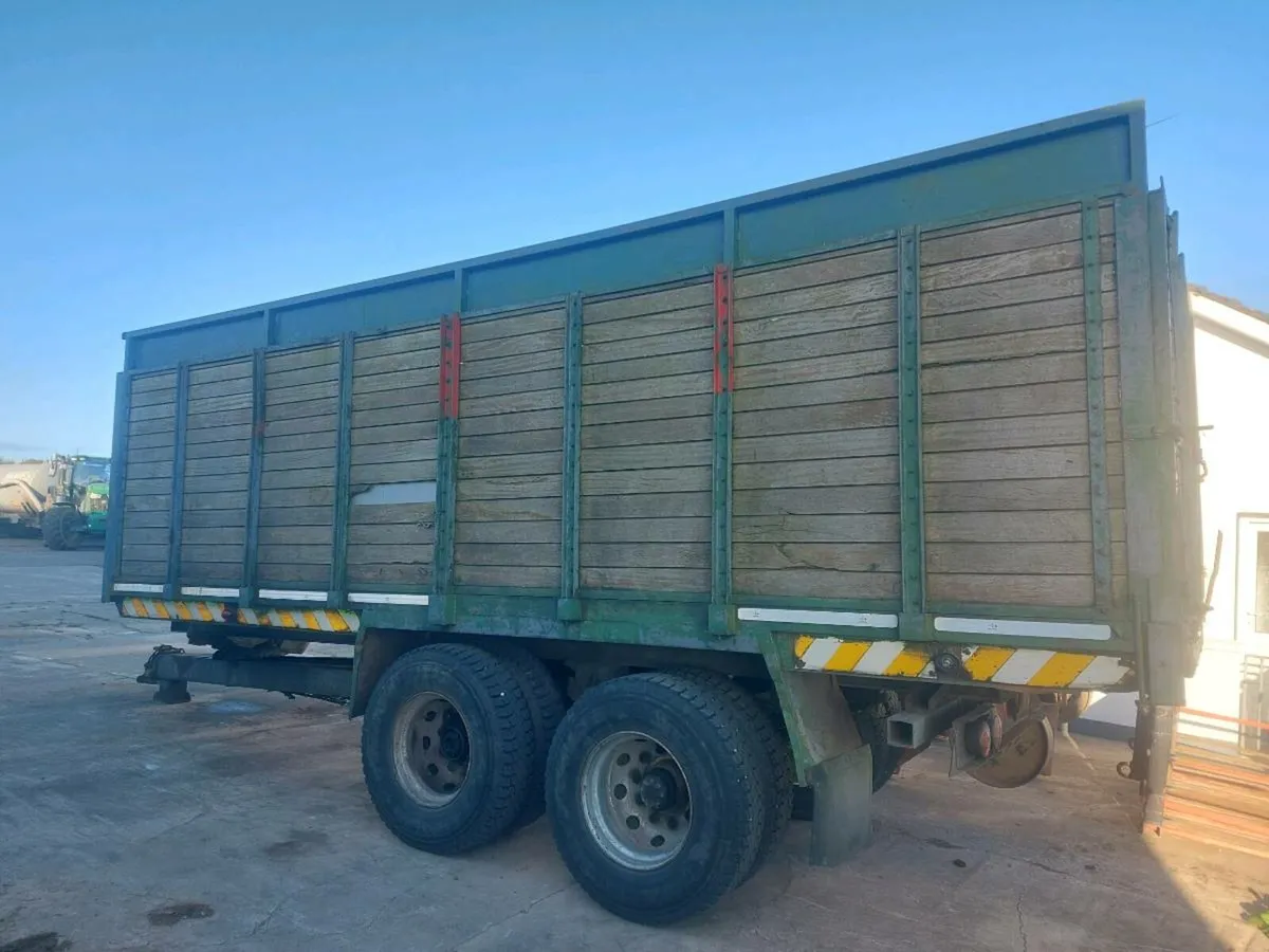 Grain trailer - Image 3