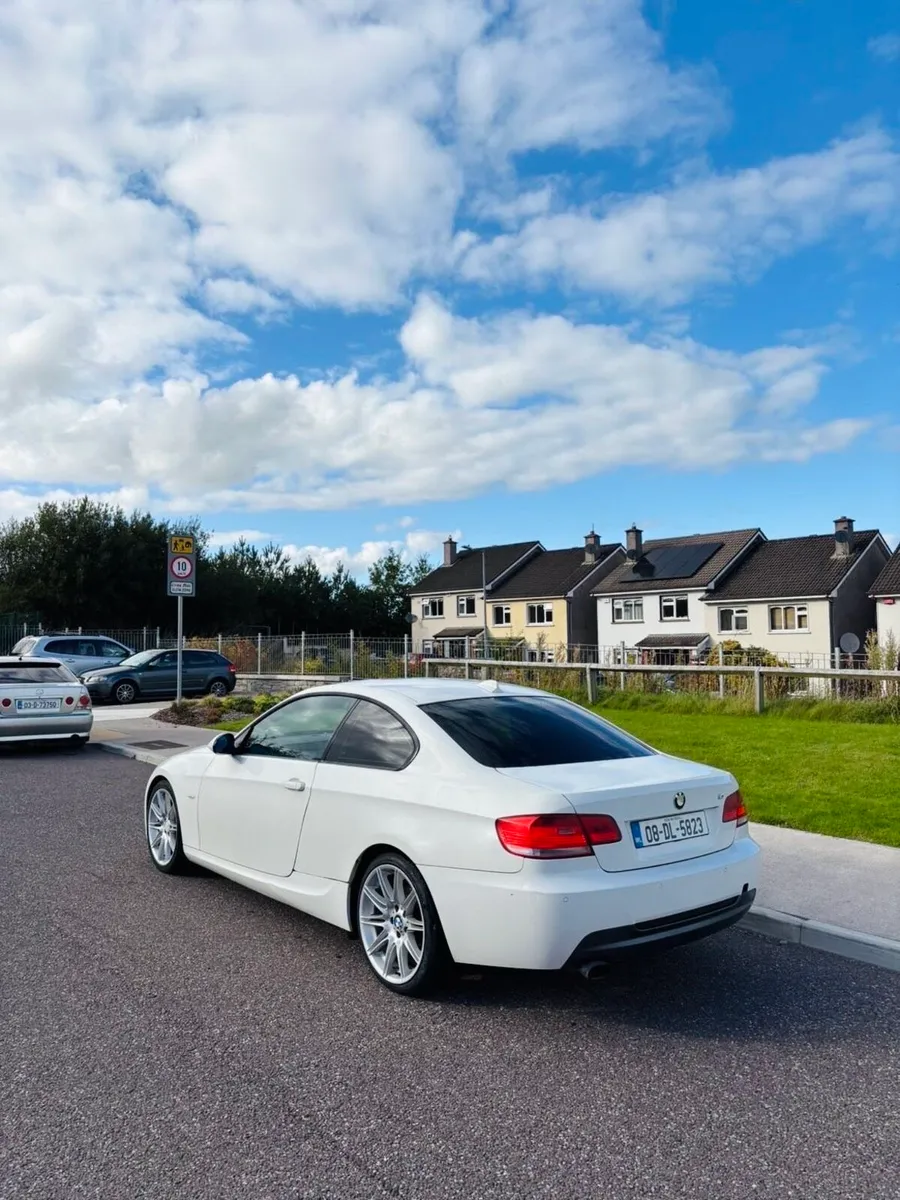 BMW e92 m sport - Image 4