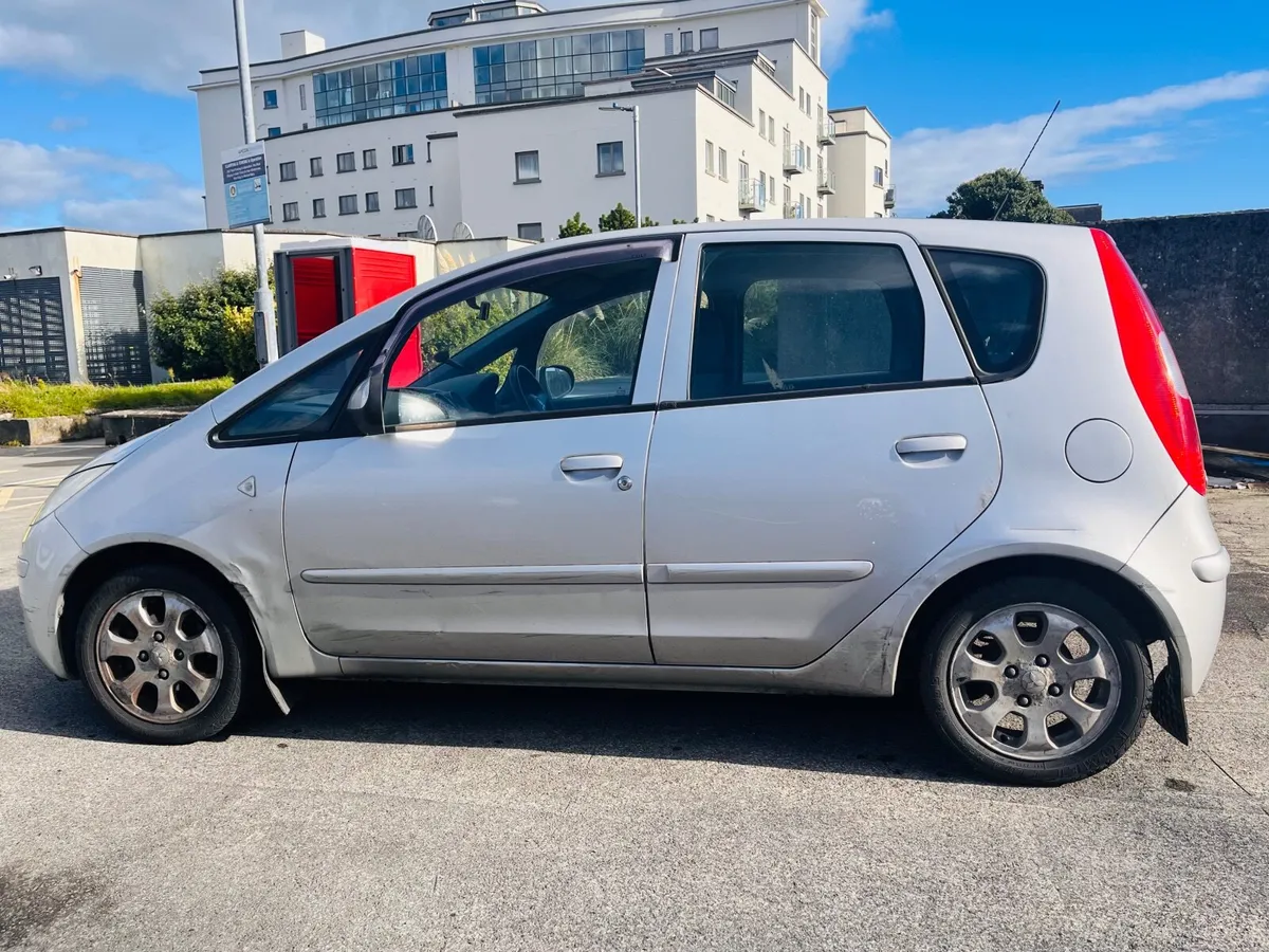 Mitsubishi Colt 2006 - Image 2