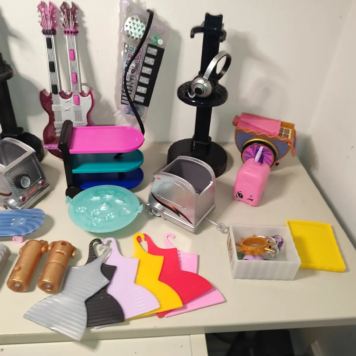 LOL Surprise various Bits and pieces including 2 g - Image 3