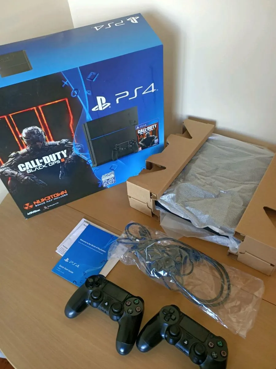 Playstation 4 Call of Duty Black Ops III Console - Image 1