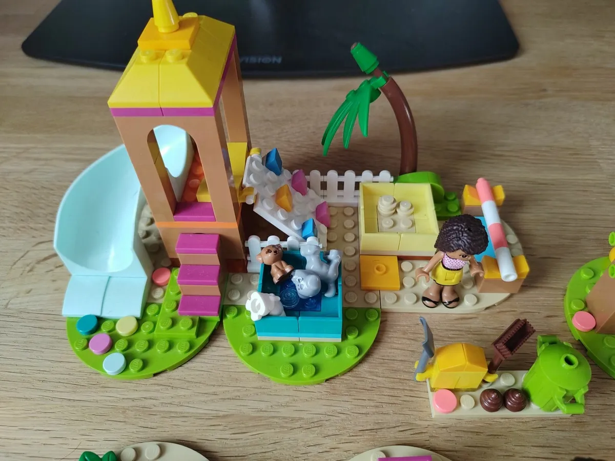 LEGO Friends set 41698 Pet Playground - Image 3