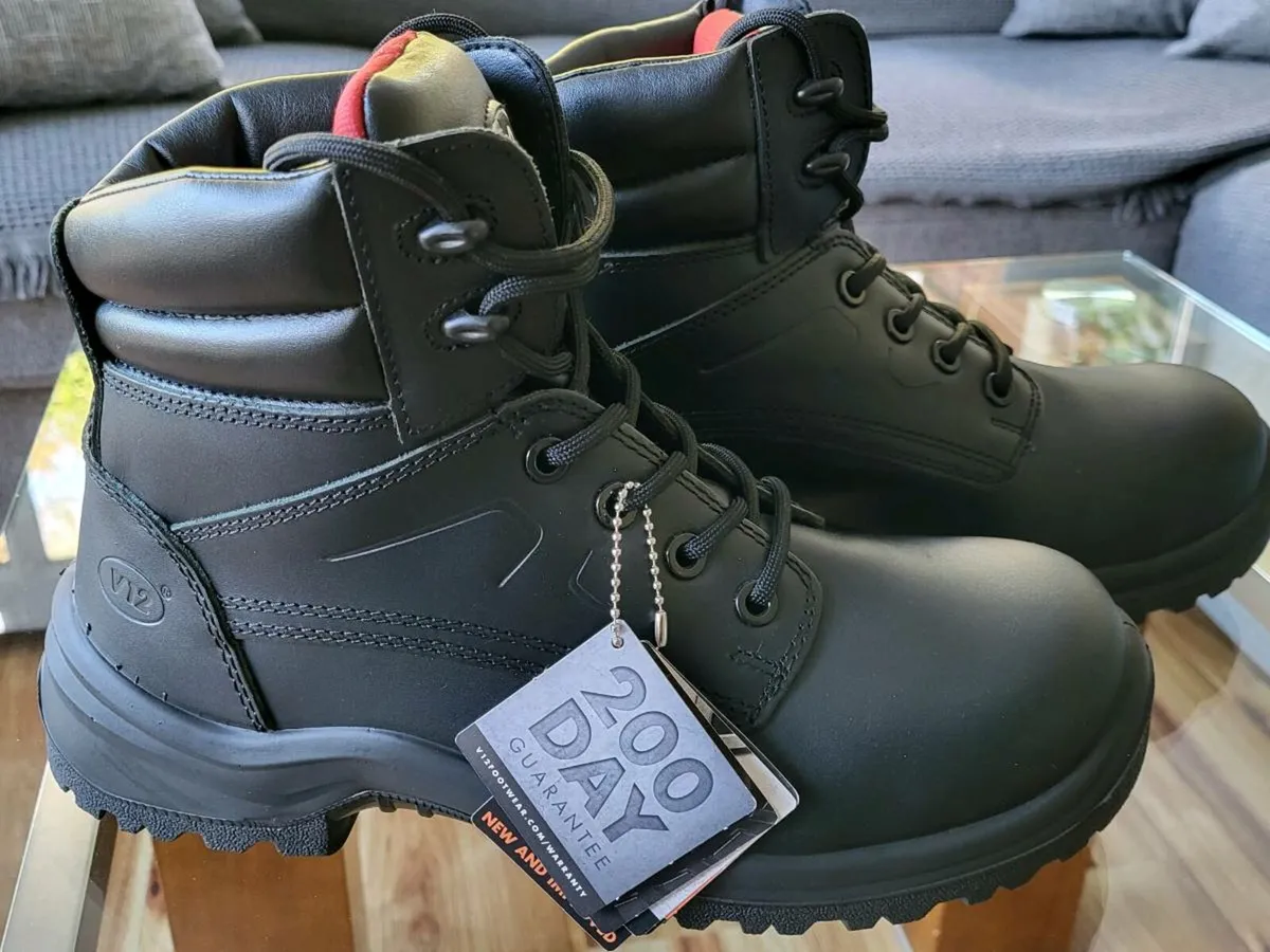 Work boots - Image 3