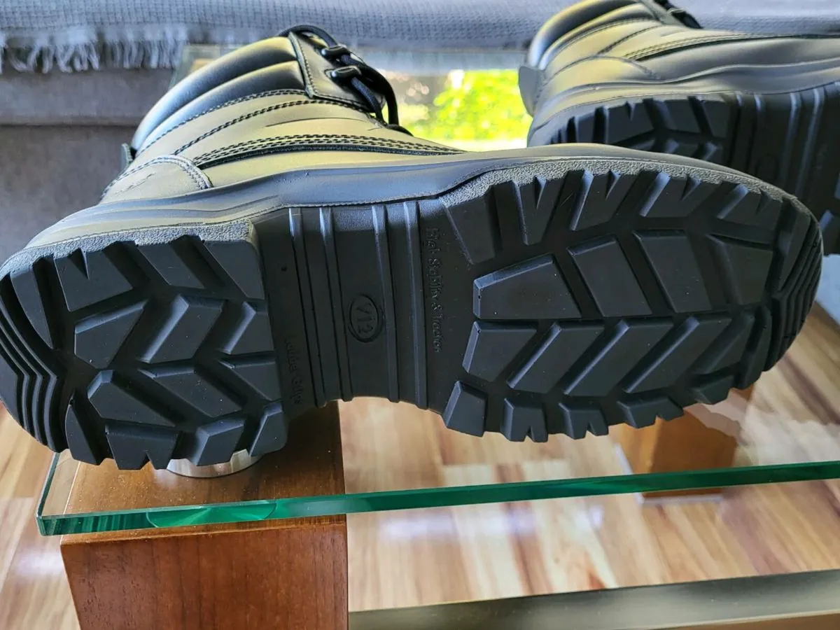 Work boots - Image 4