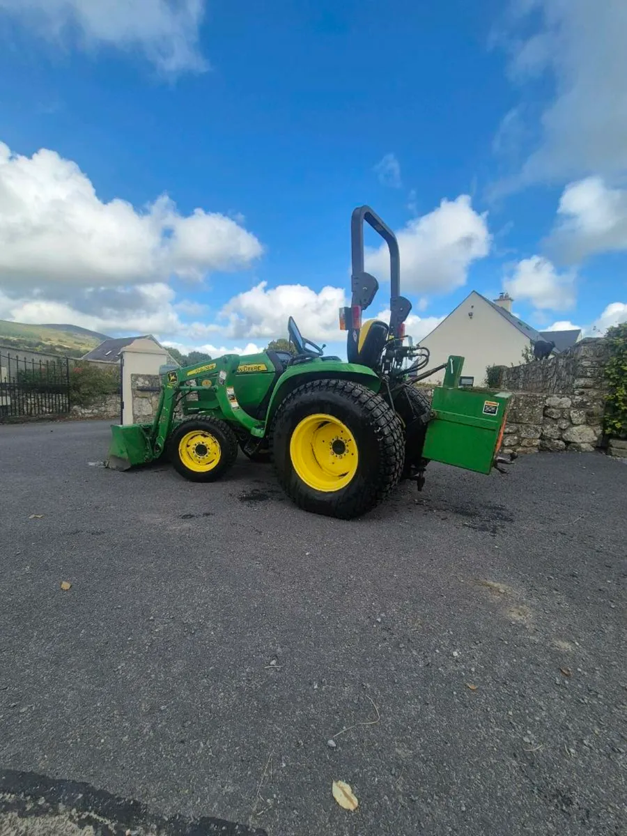 John Deere 3036e - Image 1