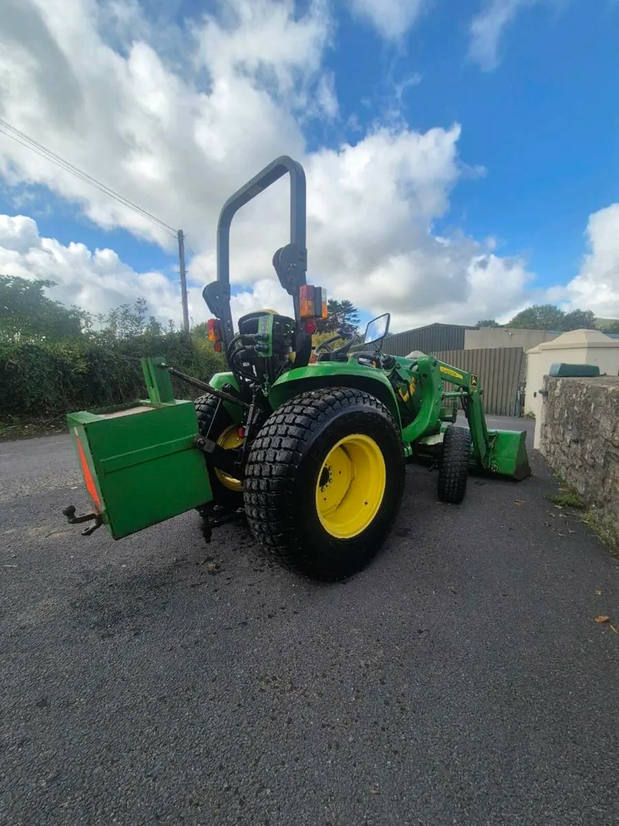 John Deere 3036e - Image 2