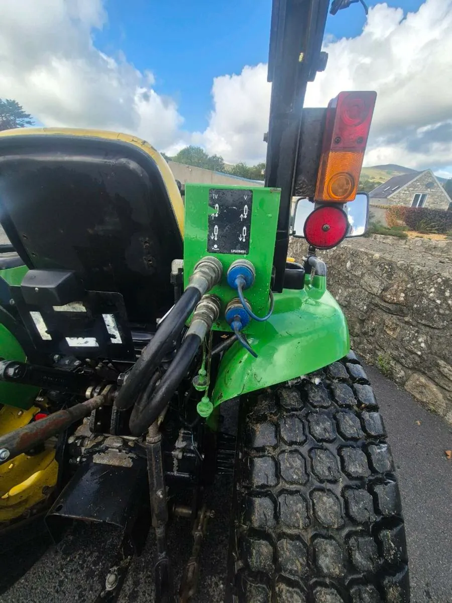 John Deere 3036e - Image 4