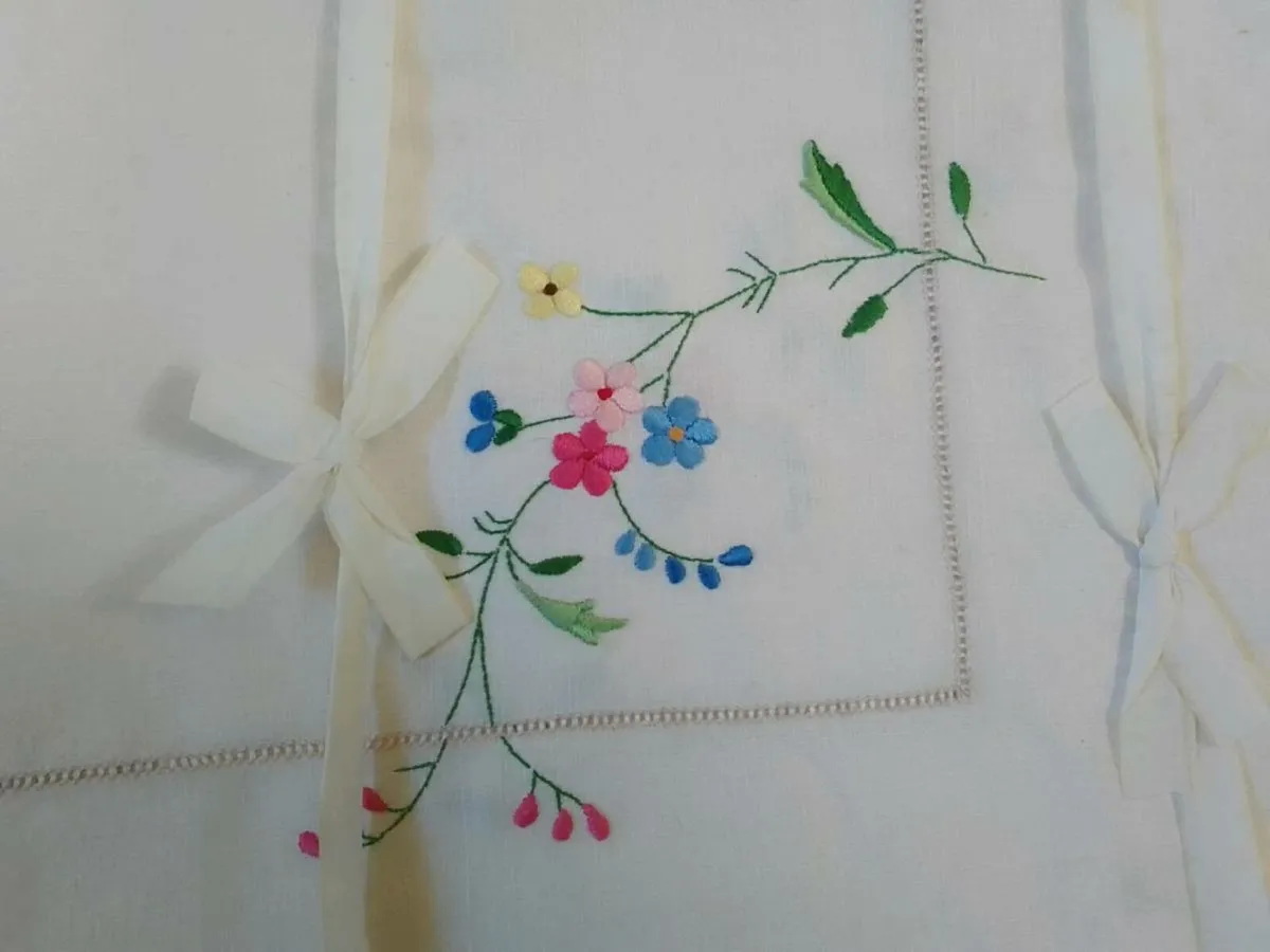Irish Linen - Image 2