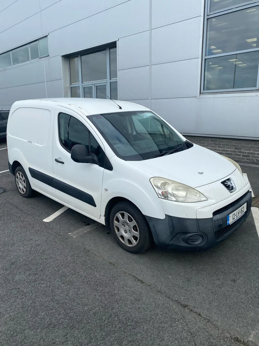 Peugeot partner 3 seater - Image 1