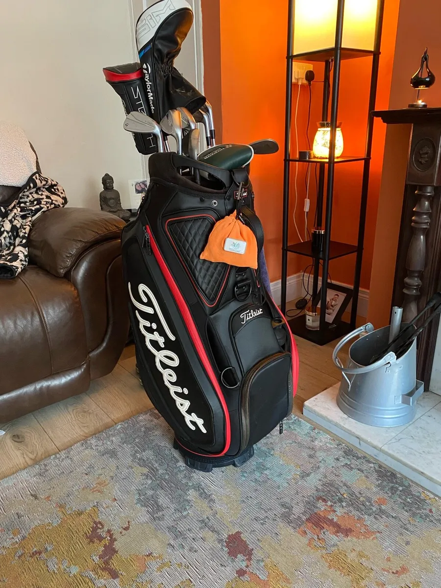 Titliest tour bag - Image 1