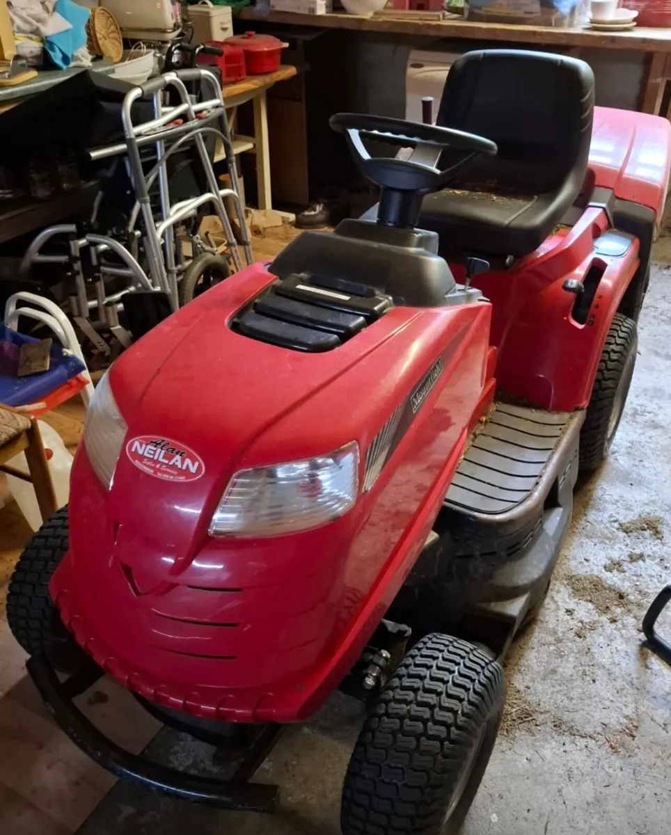 Ride on Lawnmower