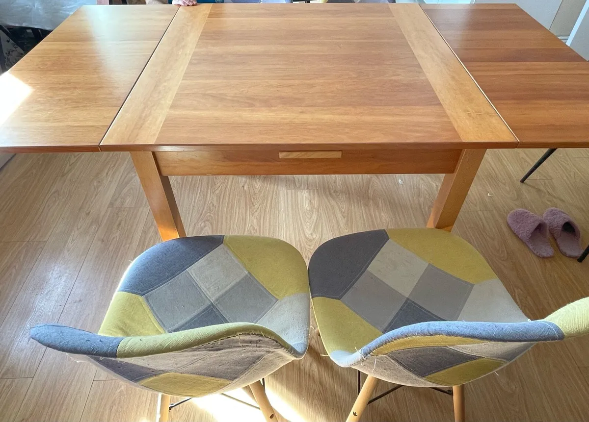 Solid Pine Extendable Dining Table + 4 Chairs - Image 2