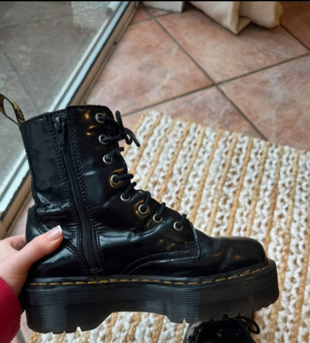 Dr Martins - Image 4