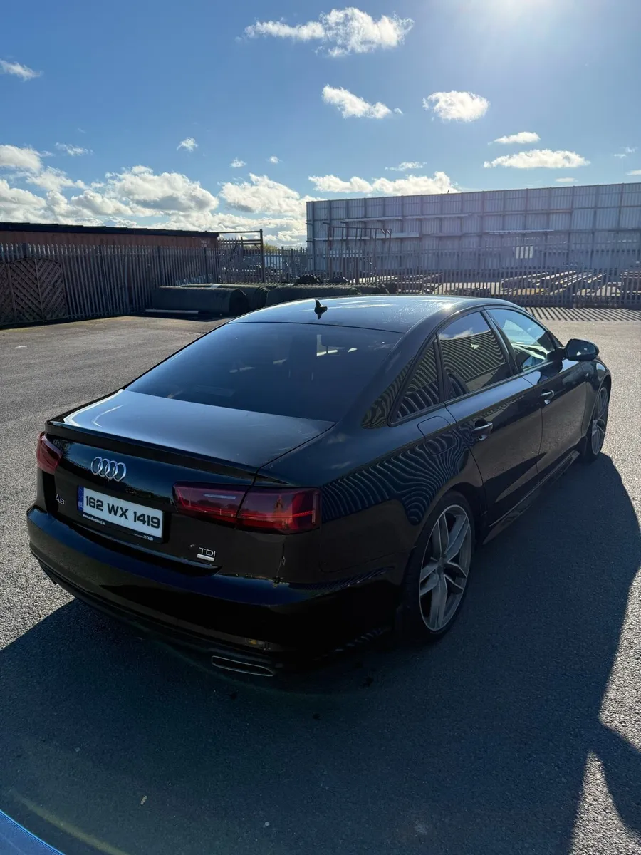 Audi A6 Full Black Edition Automatic - Image 2