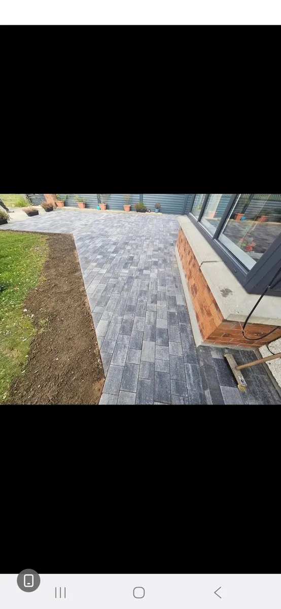 V and n paving - Image 4