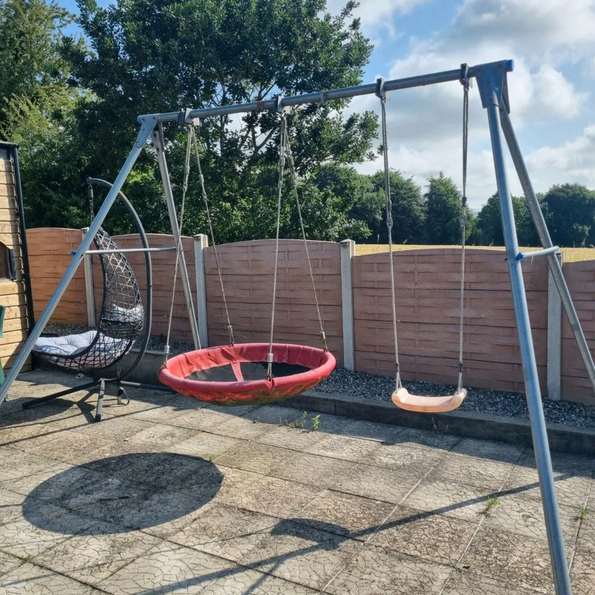 Garden Swing - Image 1