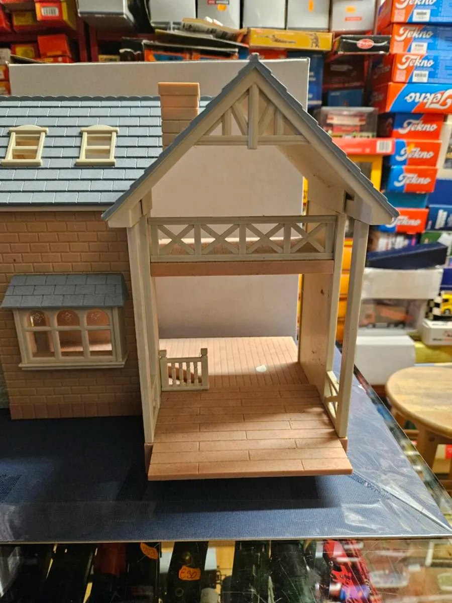 Sylvanian Families House - Image 2