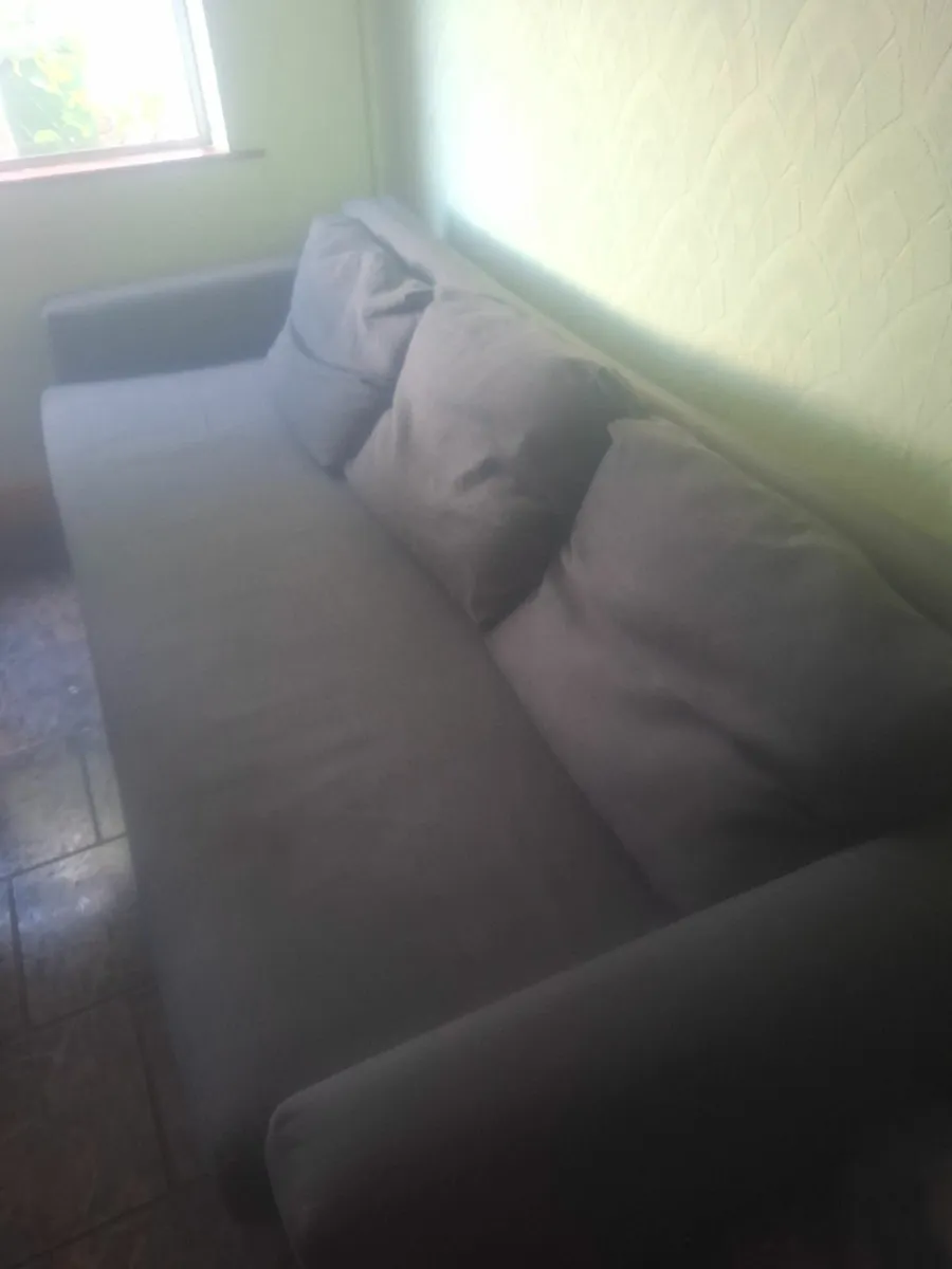 Sofa - Image 2