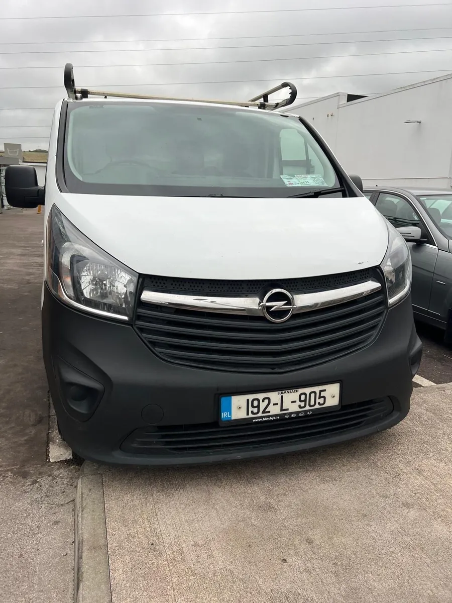 Vivaro - Image 2