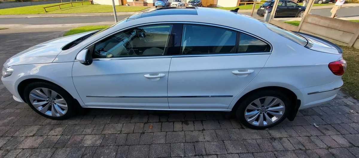 Volkswagen CC 2011 - Image 4