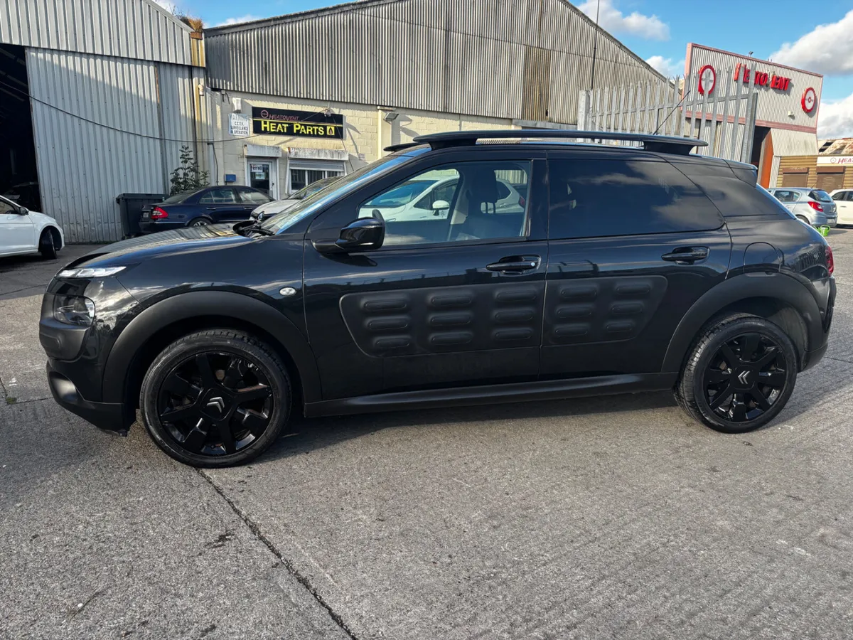 2016 Citroen C4 Cactus Automatic, LUXURY TRIM - Image 4