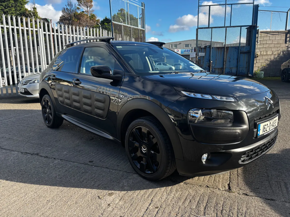 2016 Citroen C4 Cactus Automatic, LUXURY TRIM - Image 2