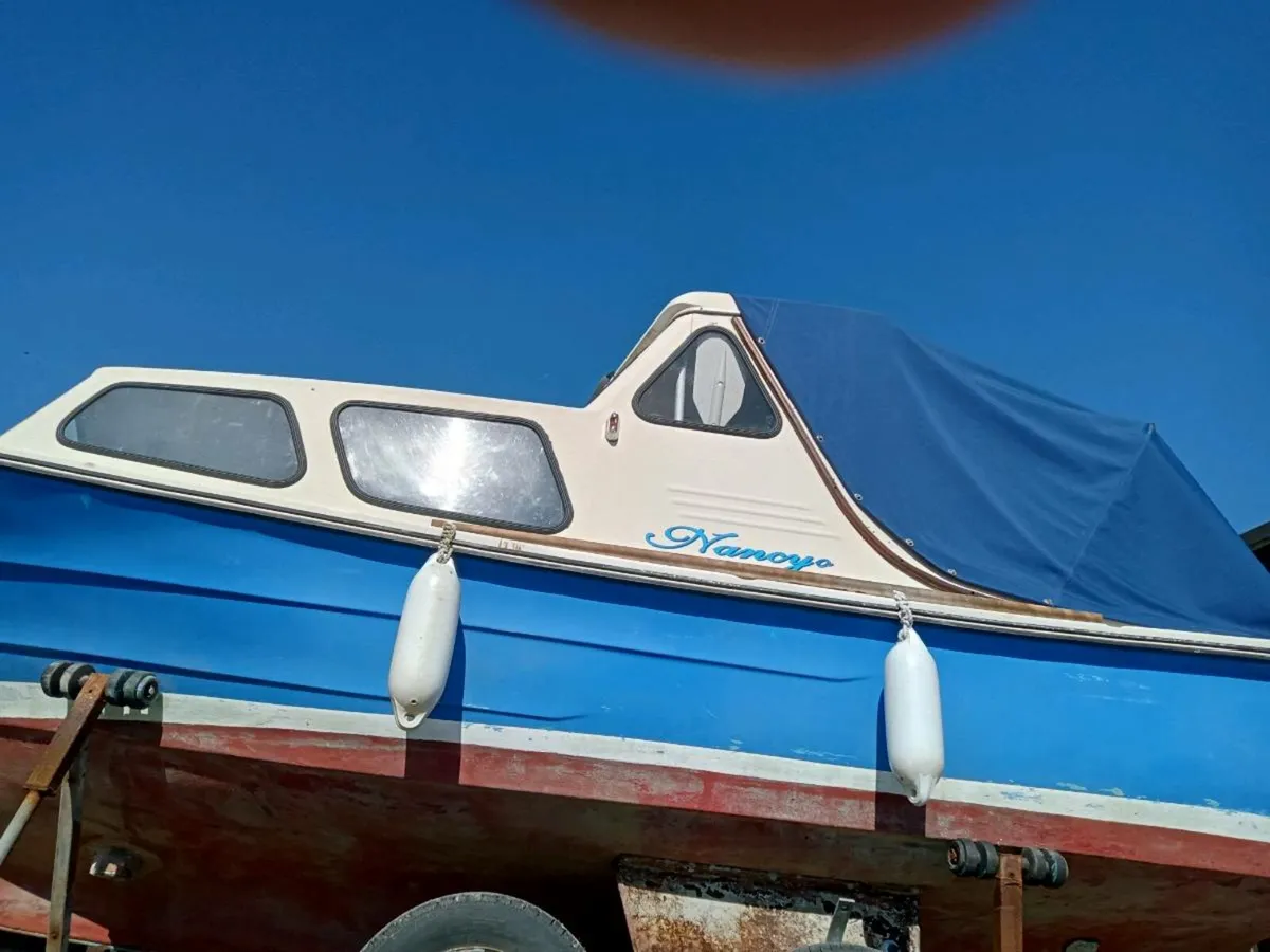 Boat - Image 4