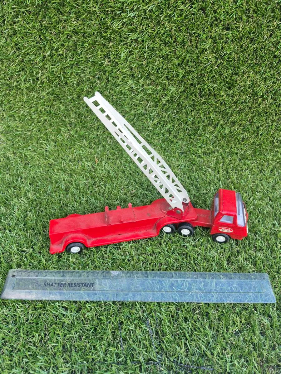 Vintage Tonka fire truck - Image 2