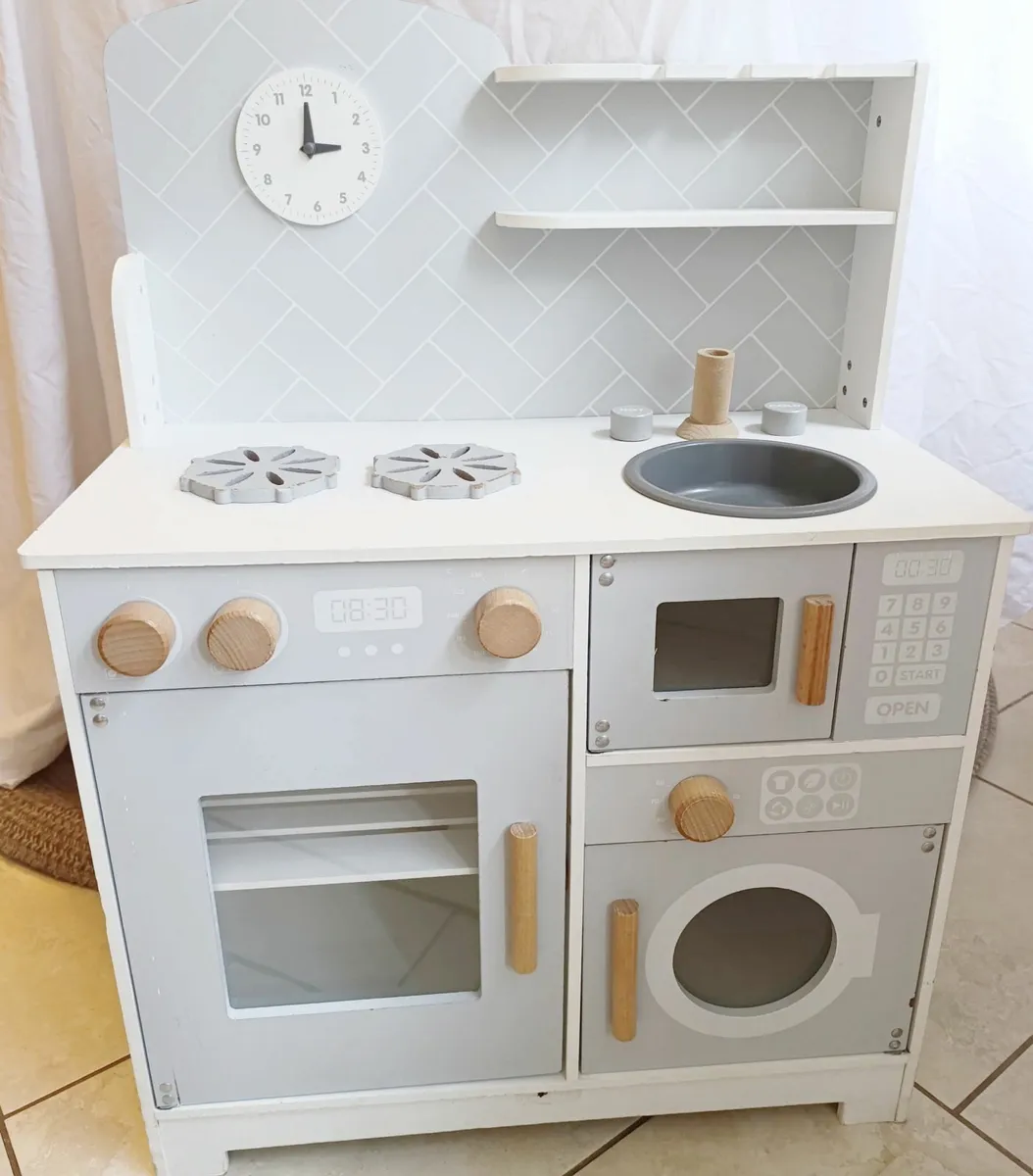 Toy Kitchen - Wooden - Little Town - Image 1