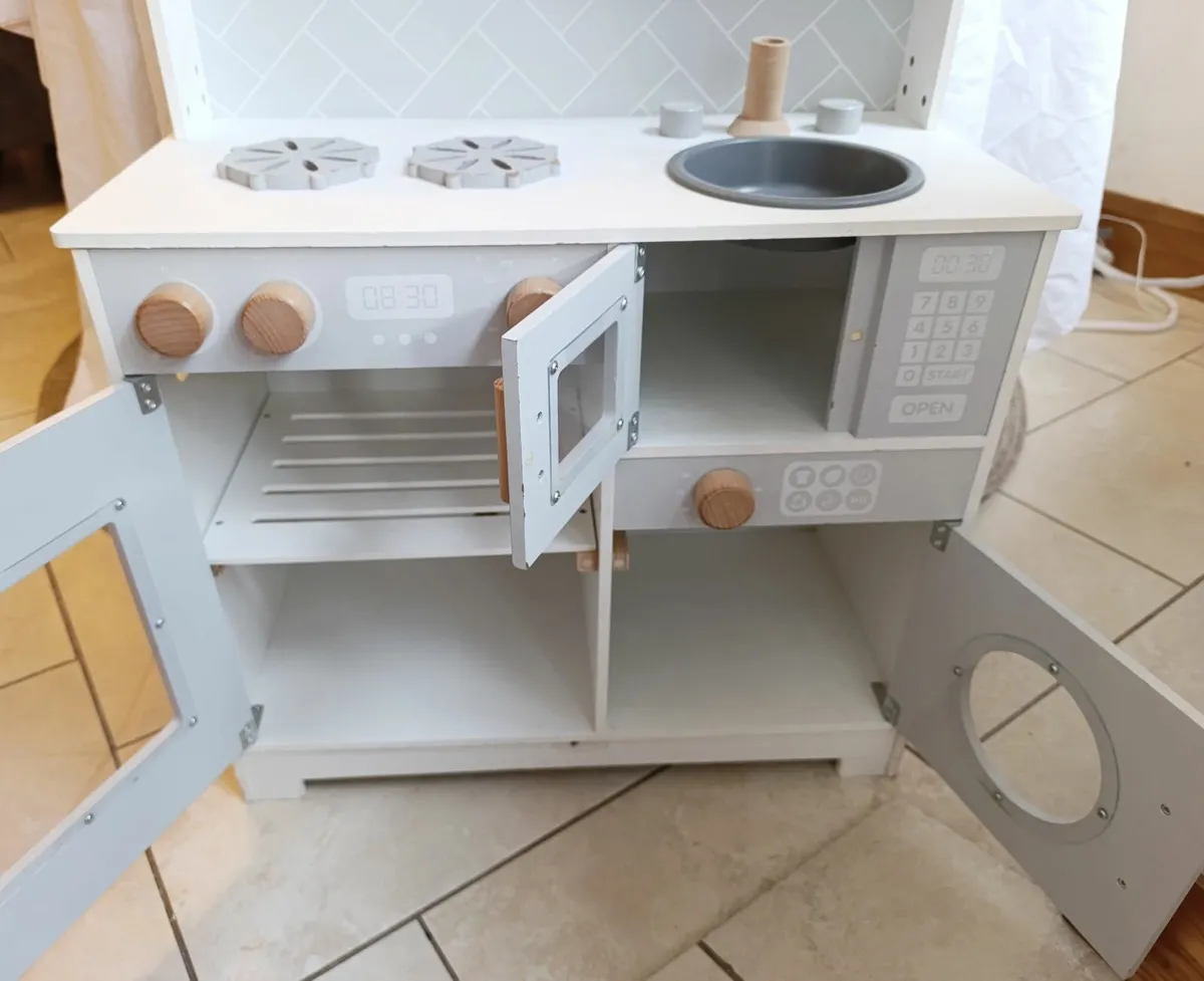 Toy Kitchen - Wooden - Little Town - Image 4