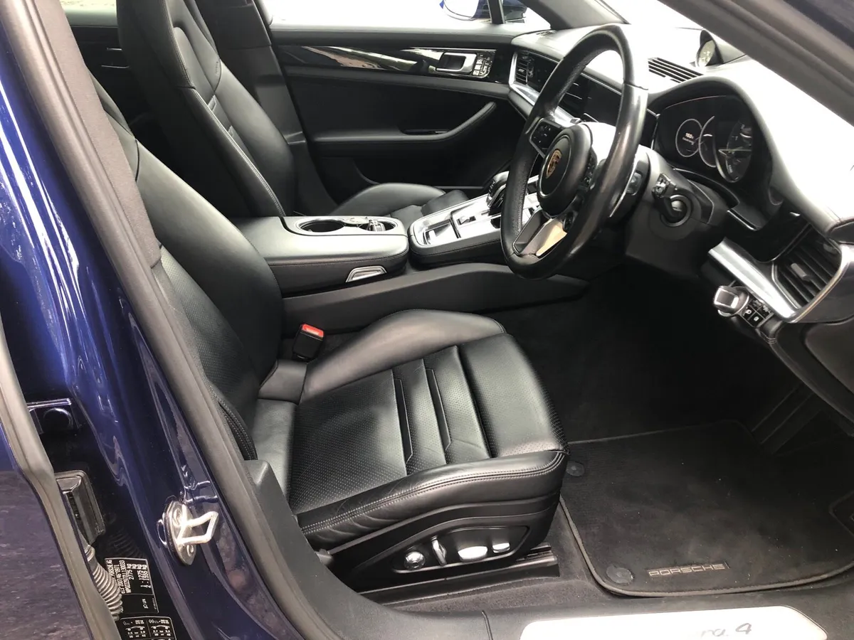 2019 PORSCHE PANAMERA 4 EBONY LEATHER - Image 2