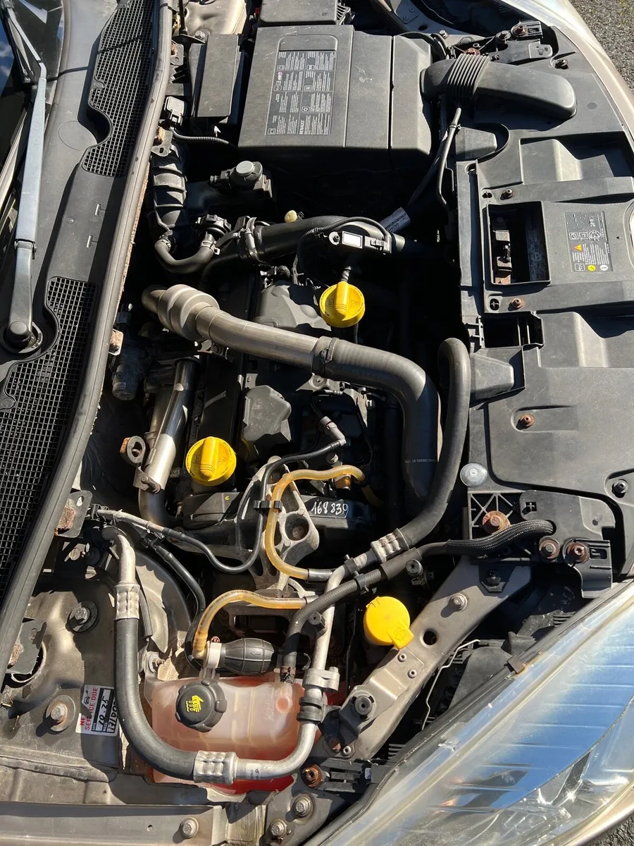 Renault megane 2010 - Image 2