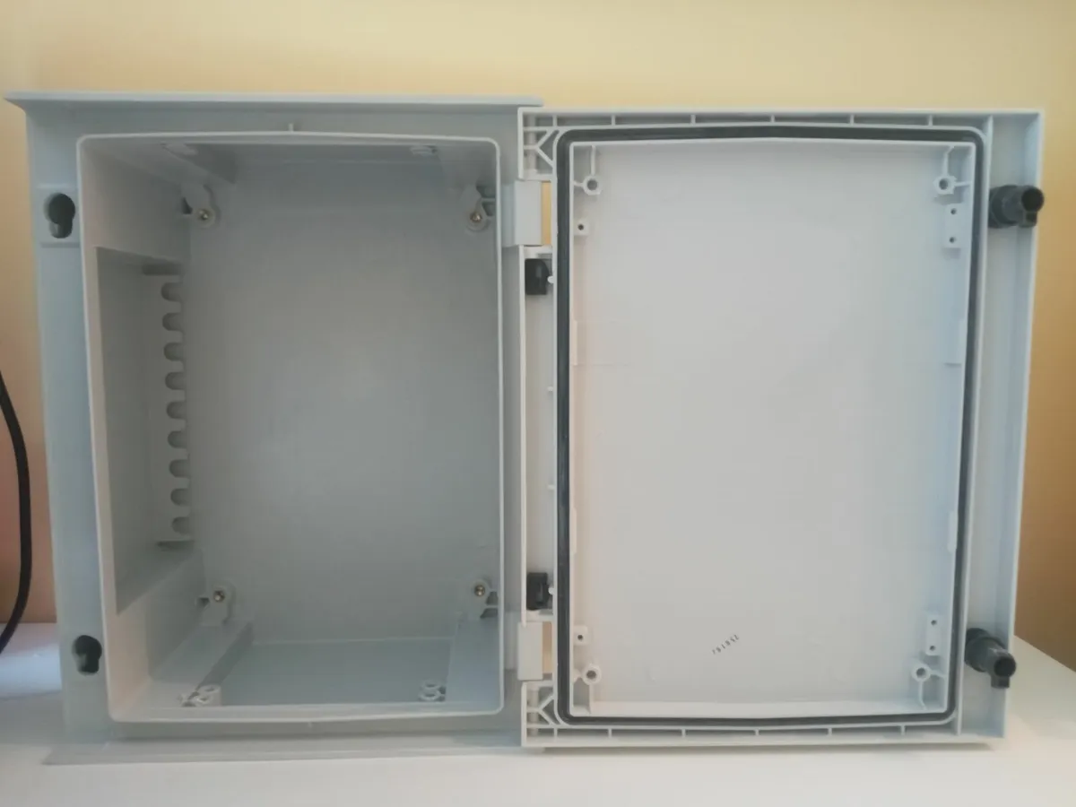 Delivery - SCHNEIDER ELECTRIC WALL BOX NSYPLM43G - Image 4
