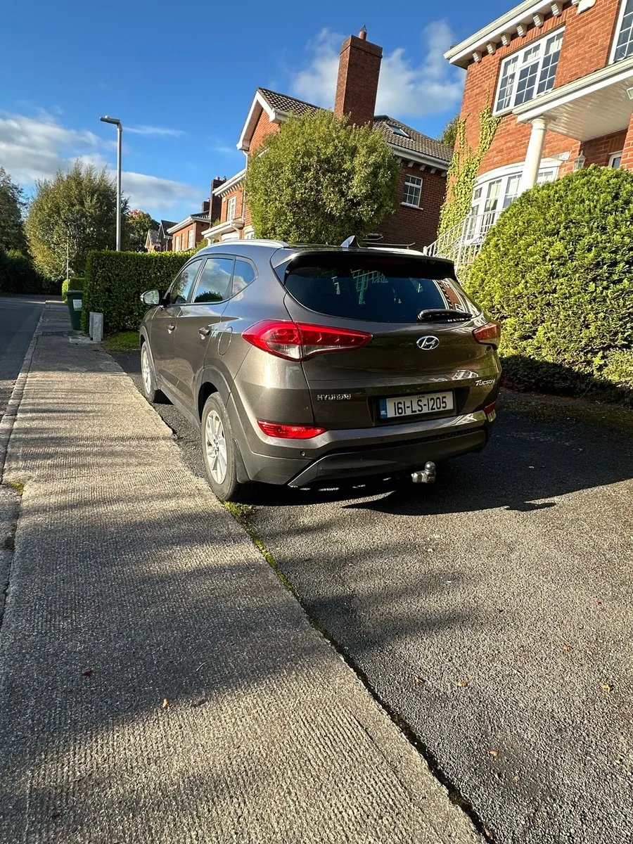 Hyundai Tucson Executive - Image 2