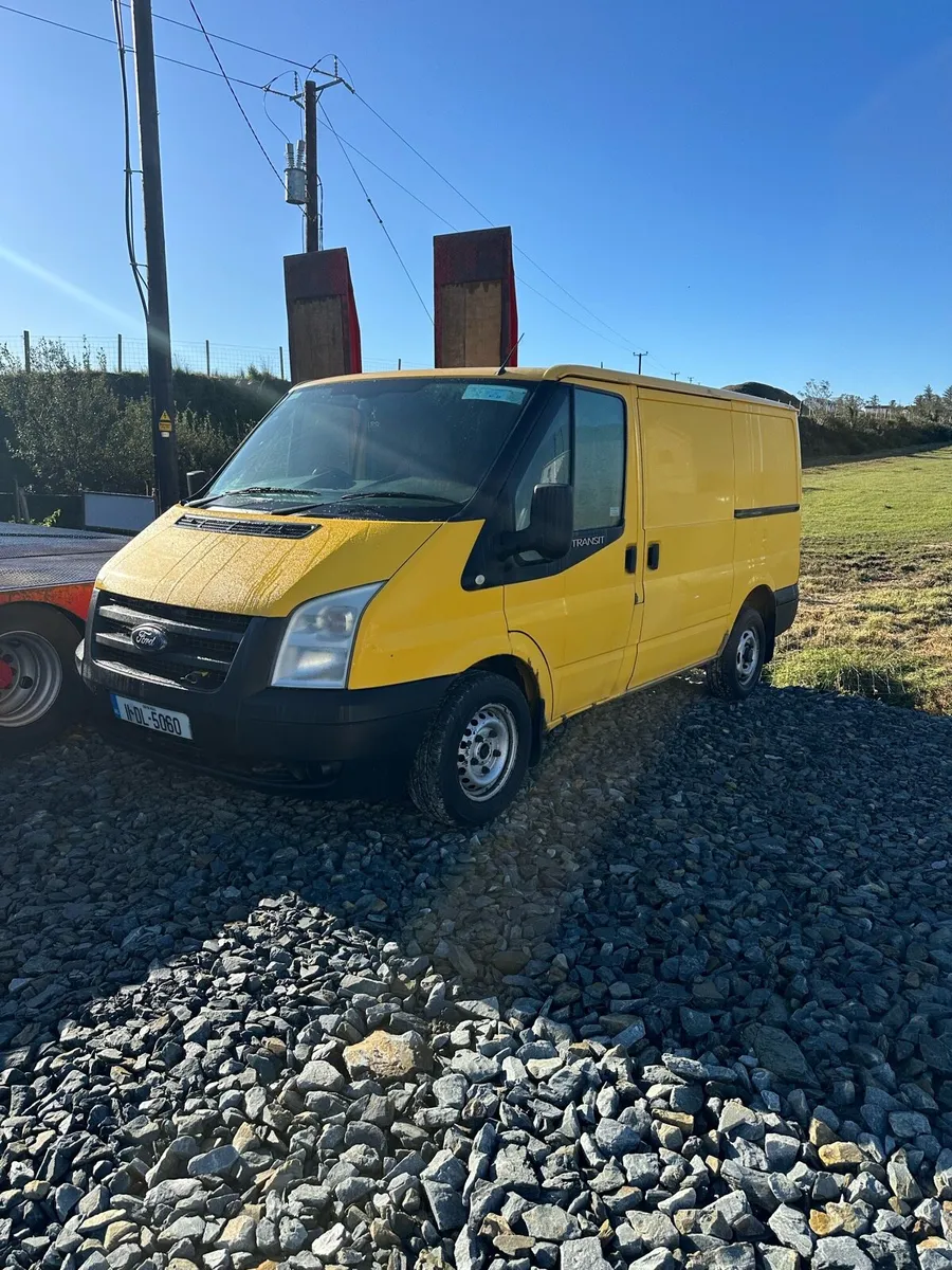 2011 Ford transit - Image 1