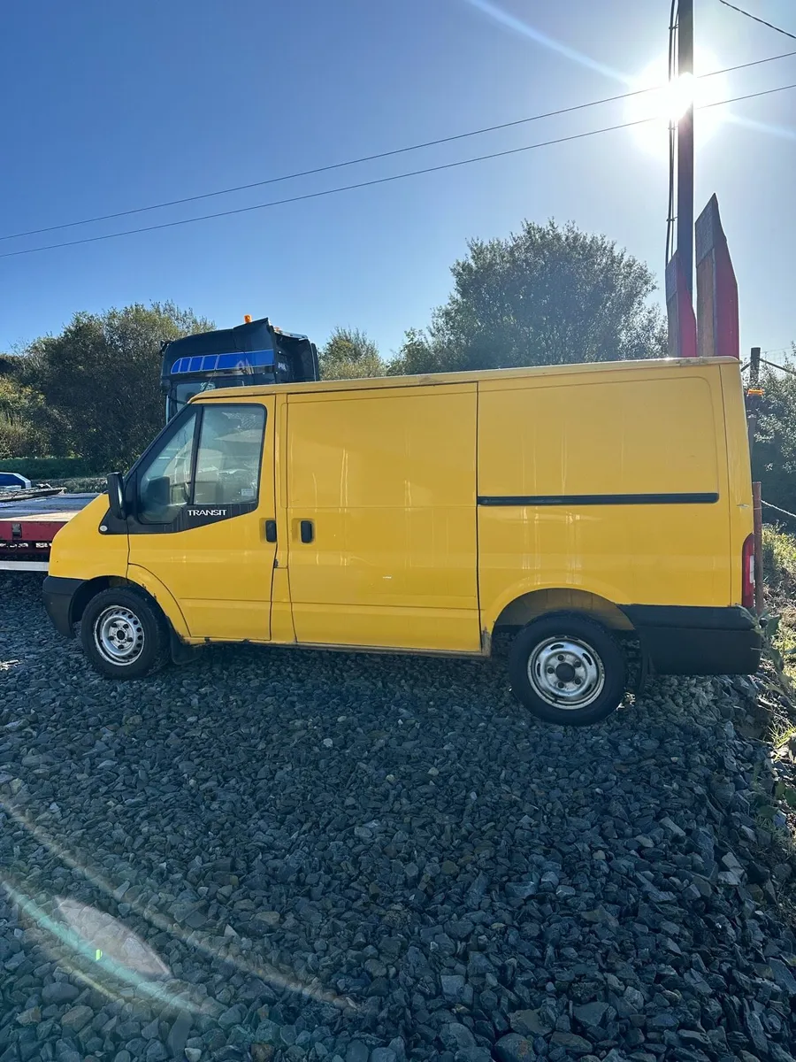 2011 Ford transit - Image 3
