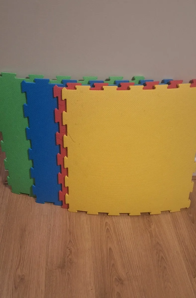 Baby stuff - Image 1