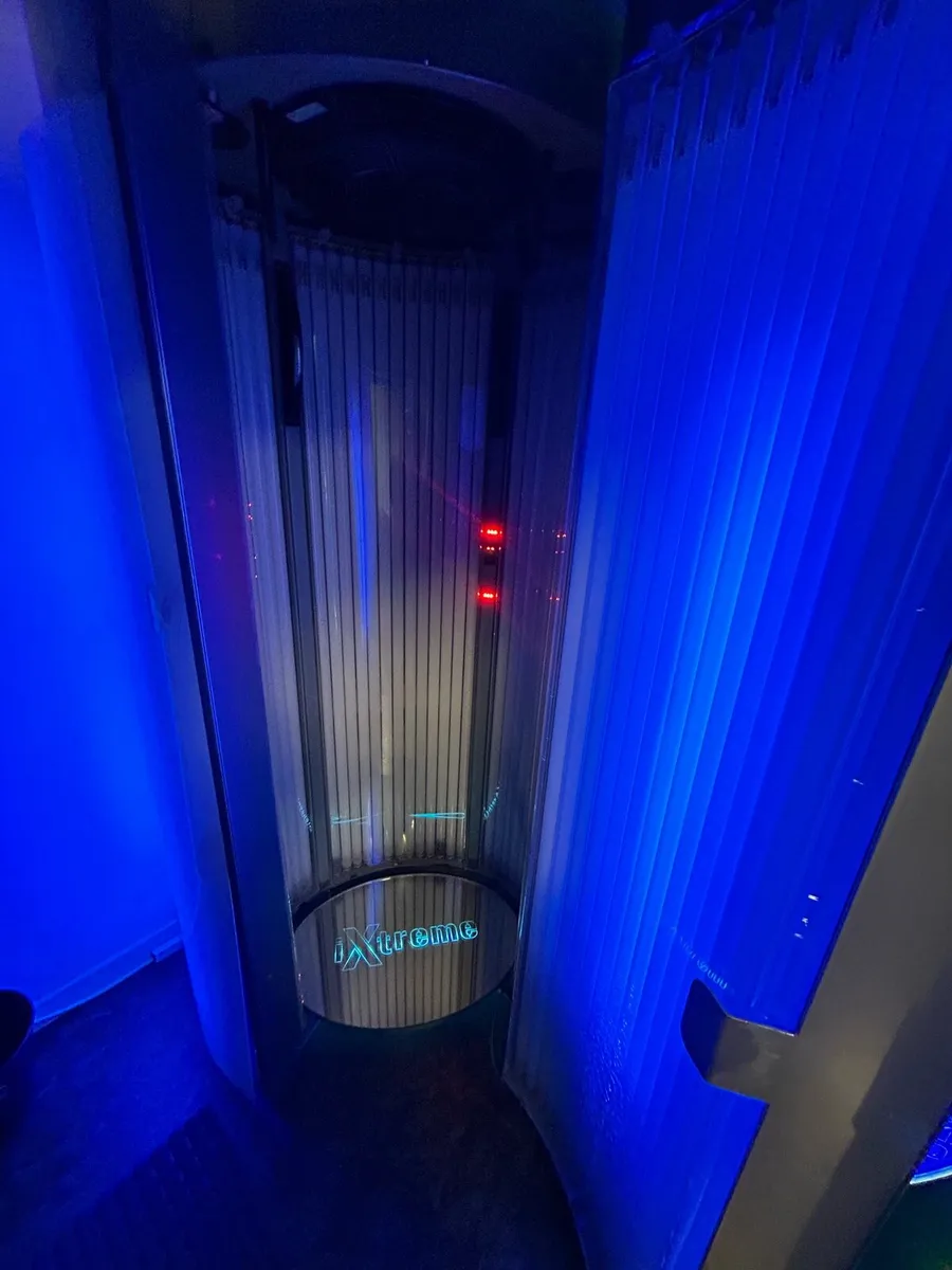Sunbeds for sale - Image 2