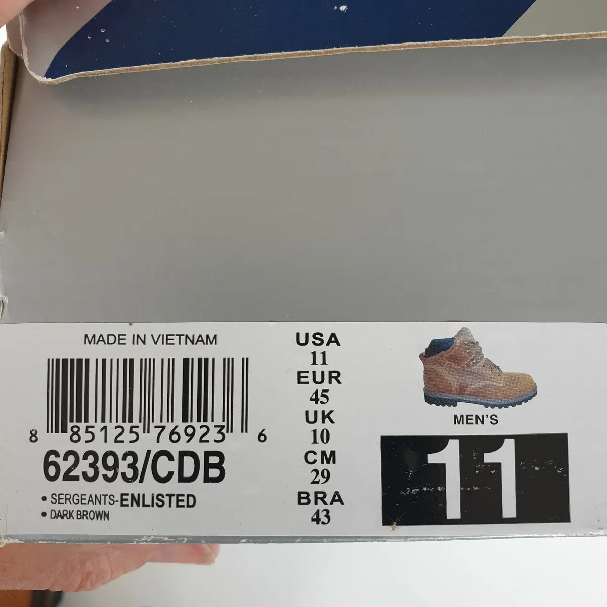 Sketchers waterproof boots size 10 EU 45 - Image 2