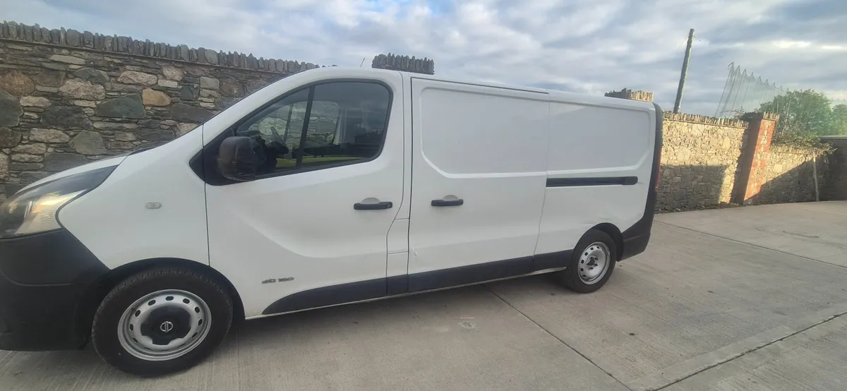 Nissan NV300 2017 - Image 4