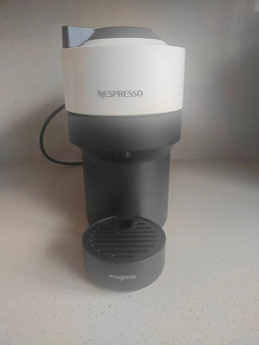 Nespresso Vertuo Pop Machine + Aeroccino Frother - Image 2