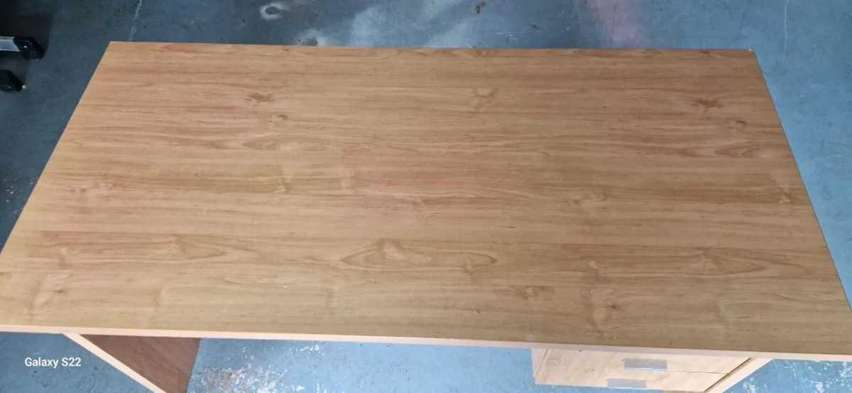 Desk - Image 2